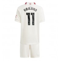 Billiga Manchester United Rasmus Hojlund #11 Barnkläder Tredje fotbollskläder till baby 2023-24 Kortärmad (+ Korta byxor)